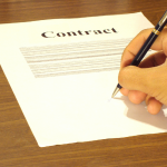 Negotiating a Physician Employment Contract: 5 Must-Know Tips